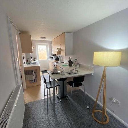 Bradley Stoke Self Contained Ground Floor Apartment Bristol Ngoại thất bức ảnh