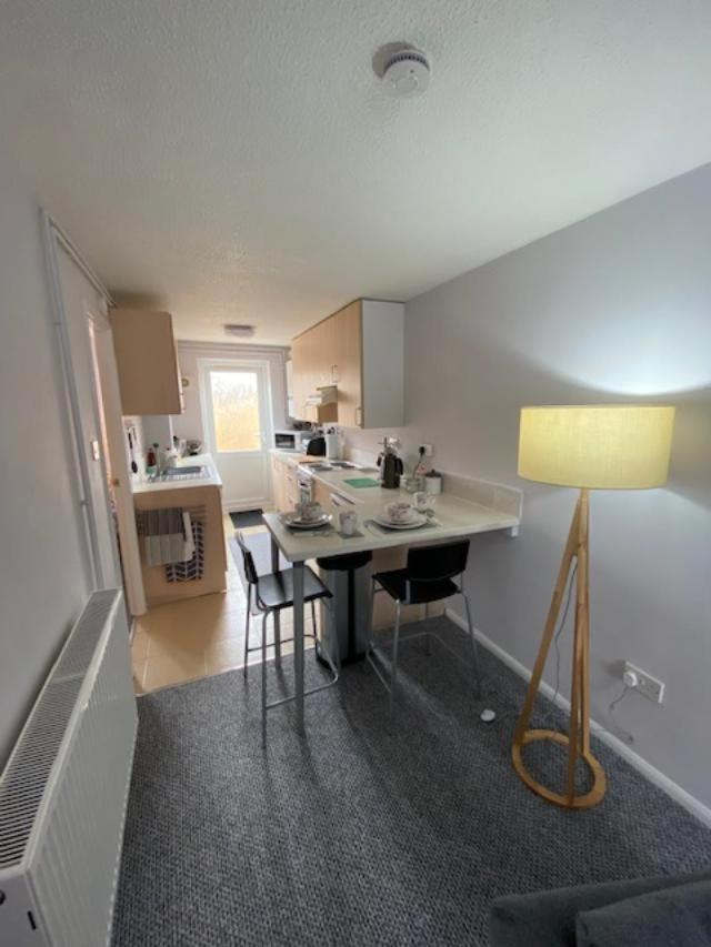 Bradley Stoke Self Contained Ground Floor Apartment Bristol Ngoại thất bức ảnh